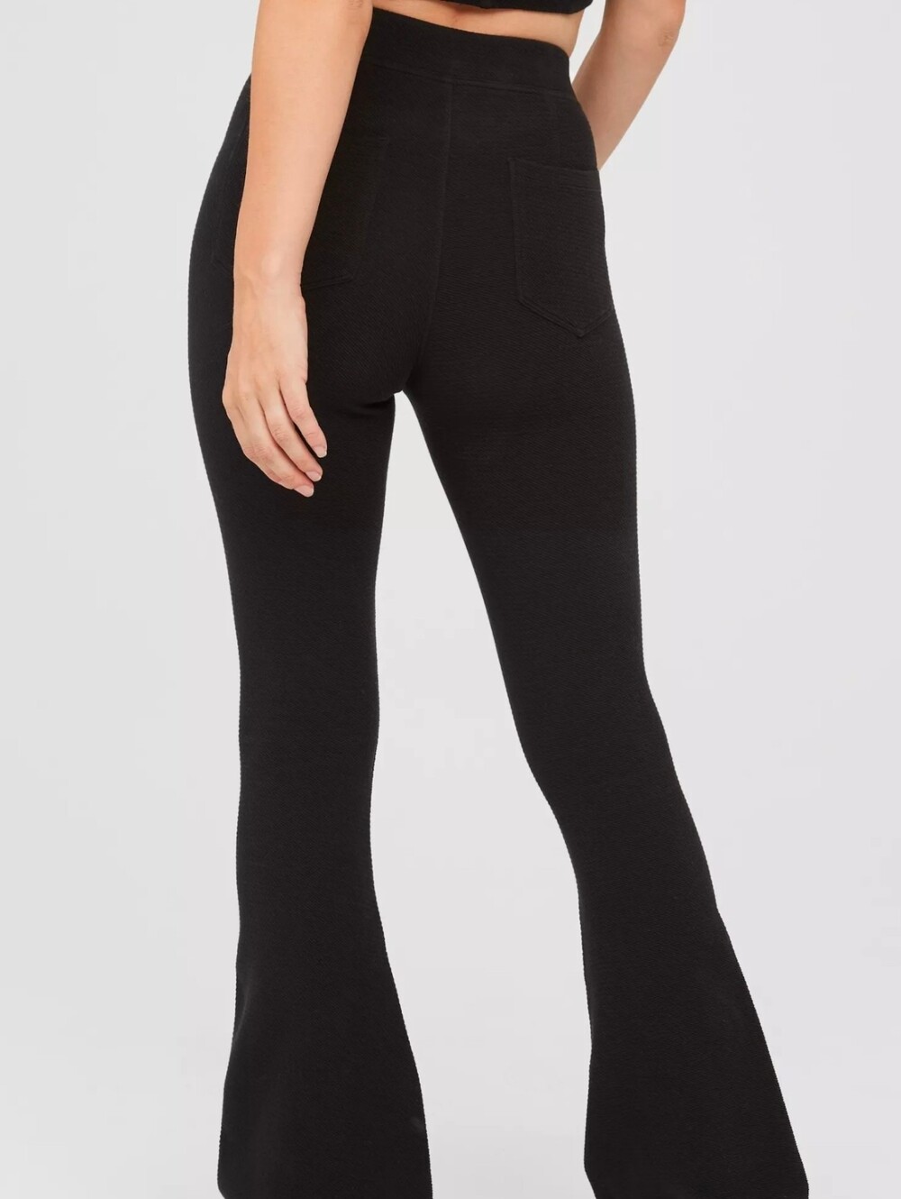 OFFLINE By aerie High Waisted Flare Legging pockets Hi-Rise Size Small Black New